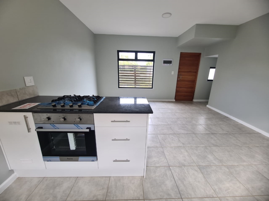 2 Bedroom Property for Sale in Kidds Beach Eastern Cape